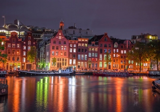 WOODEN CITY PUZZLE: AMSTERDAM BY NIGHT M